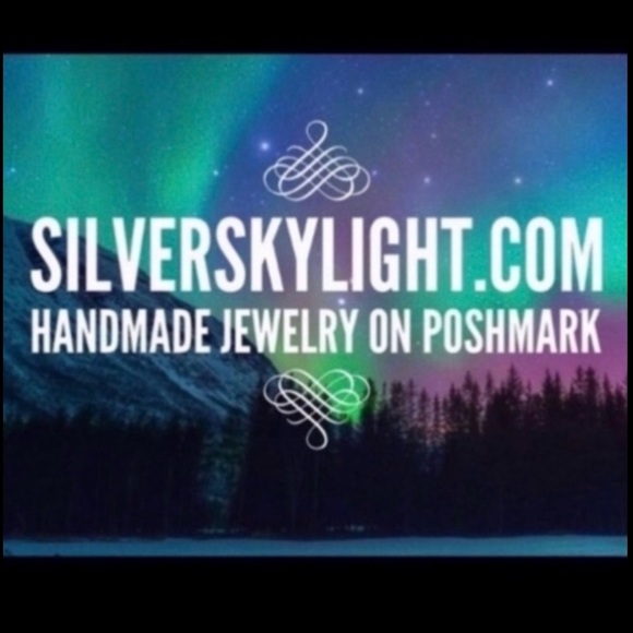 π΄β SALE ! red dot items are 2 for $25 . Bundle more than 3 and its $10 each π - Picture 14 of 14